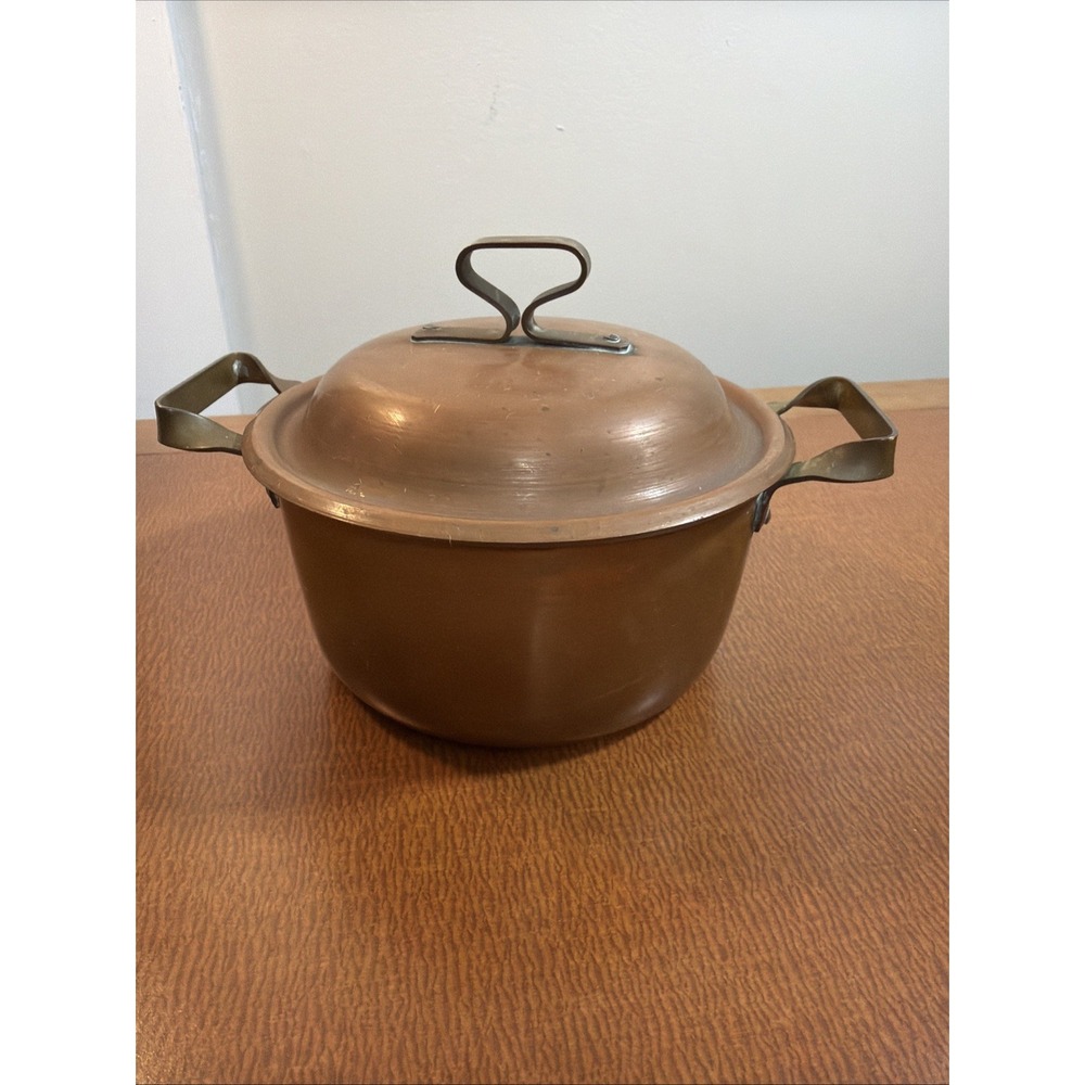 Vtg Small Copper Pot With Lid 3" H & 5" High With Lid 5" Diameter Brass Handles